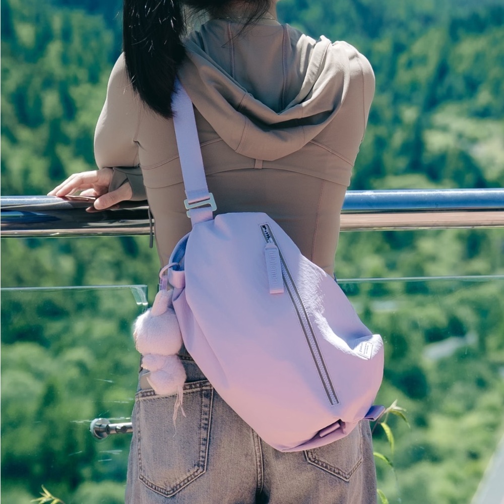 Lululemon Athletica Blissful Pink Fast Track 2.0 9L